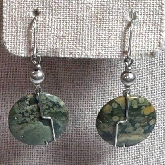 Natural Green Jasper Dangle Earrings Sterling Silver Wire Wrap & Hooks Vintage - Picture 1 of 5